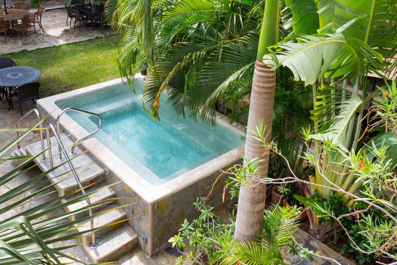 Álamos Inn Hotel con Jacuzzi y Piscina Cancún Exterior foto