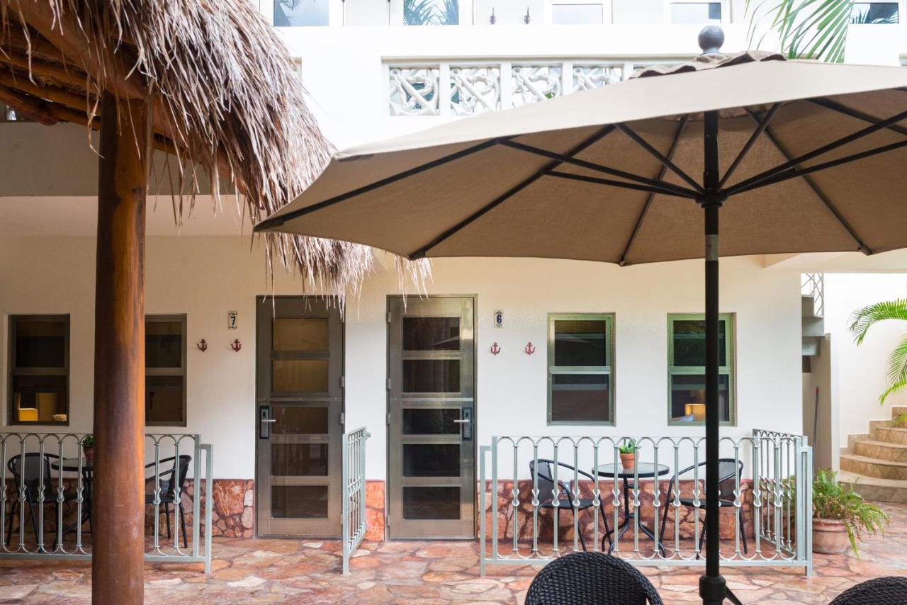 Álamos Inn Hotel con Jacuzzi y Piscina Cancún Exterior foto