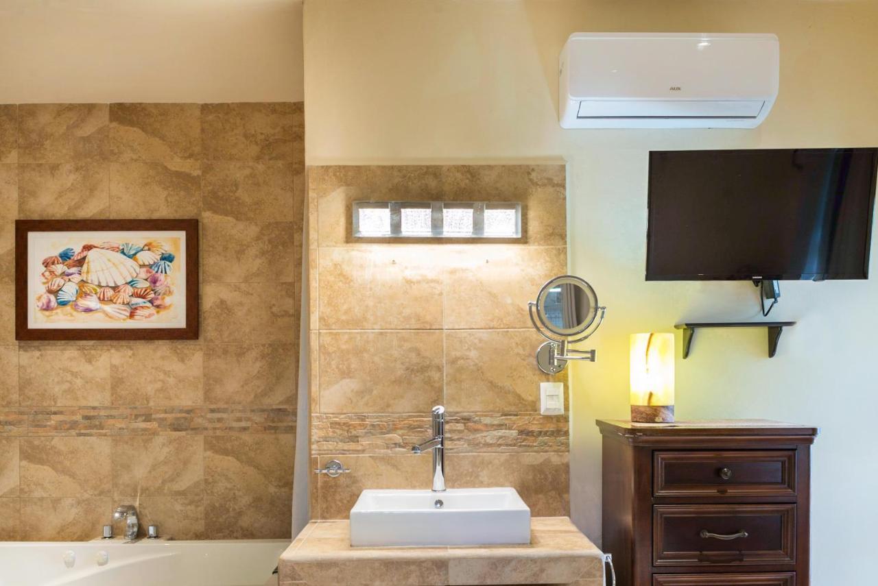 Álamos Inn Hotel con Jacuzzi y Piscina Cancún Exterior foto